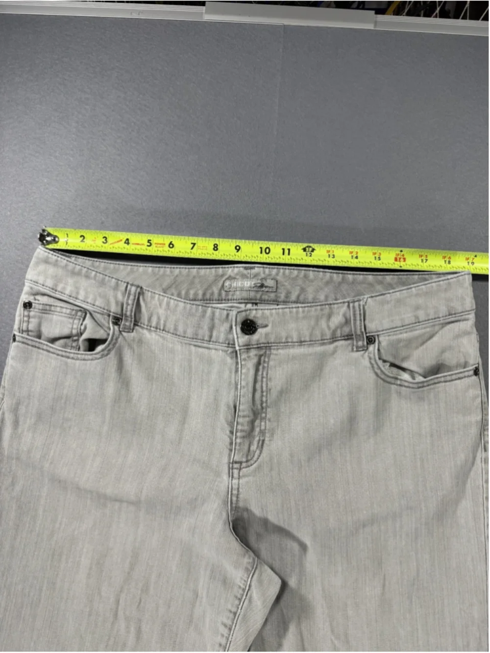 Chico's Platinum Women's Light Gray Denim Pants Size 3.5 Regular